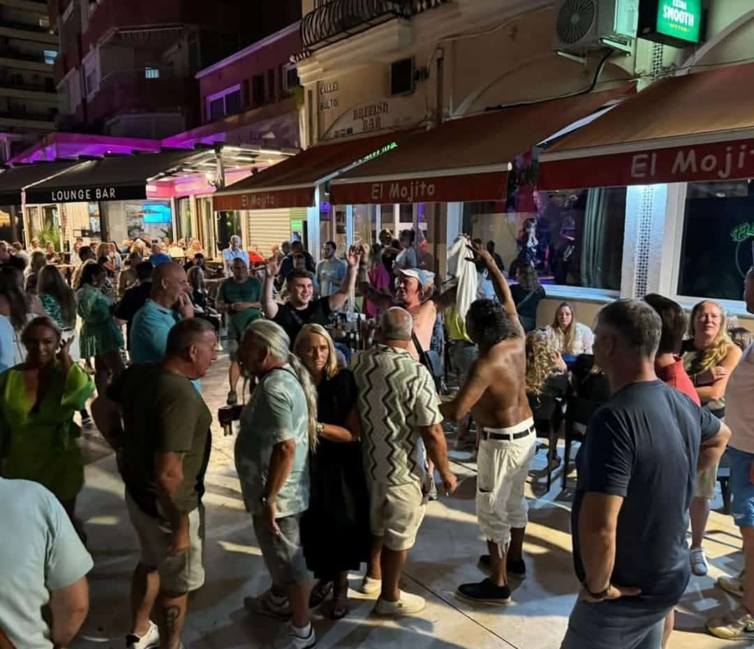 Restaurant/Bar for sale in Torremolinos with garage - € 450,000 (Ref: 10175286)