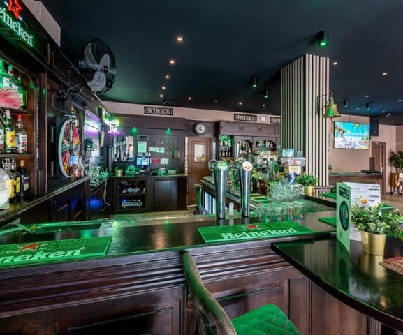 Restaurant/Bar for sale in Torremolinos with garage - € 450,000 (Ref: 10175286)