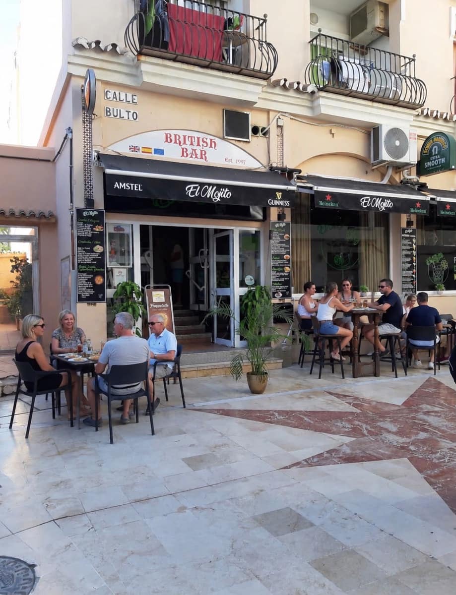 Restaurant/Bar for sale in Torremolinos with garage - € 450,000 (Ref: 10175286)