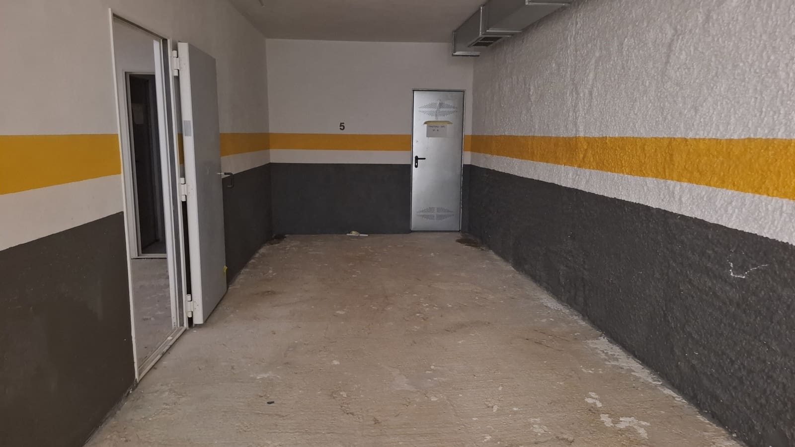 2 bedroom Flat for sale in Ribeira with garage - € 240,000 (Ref: 9921341)