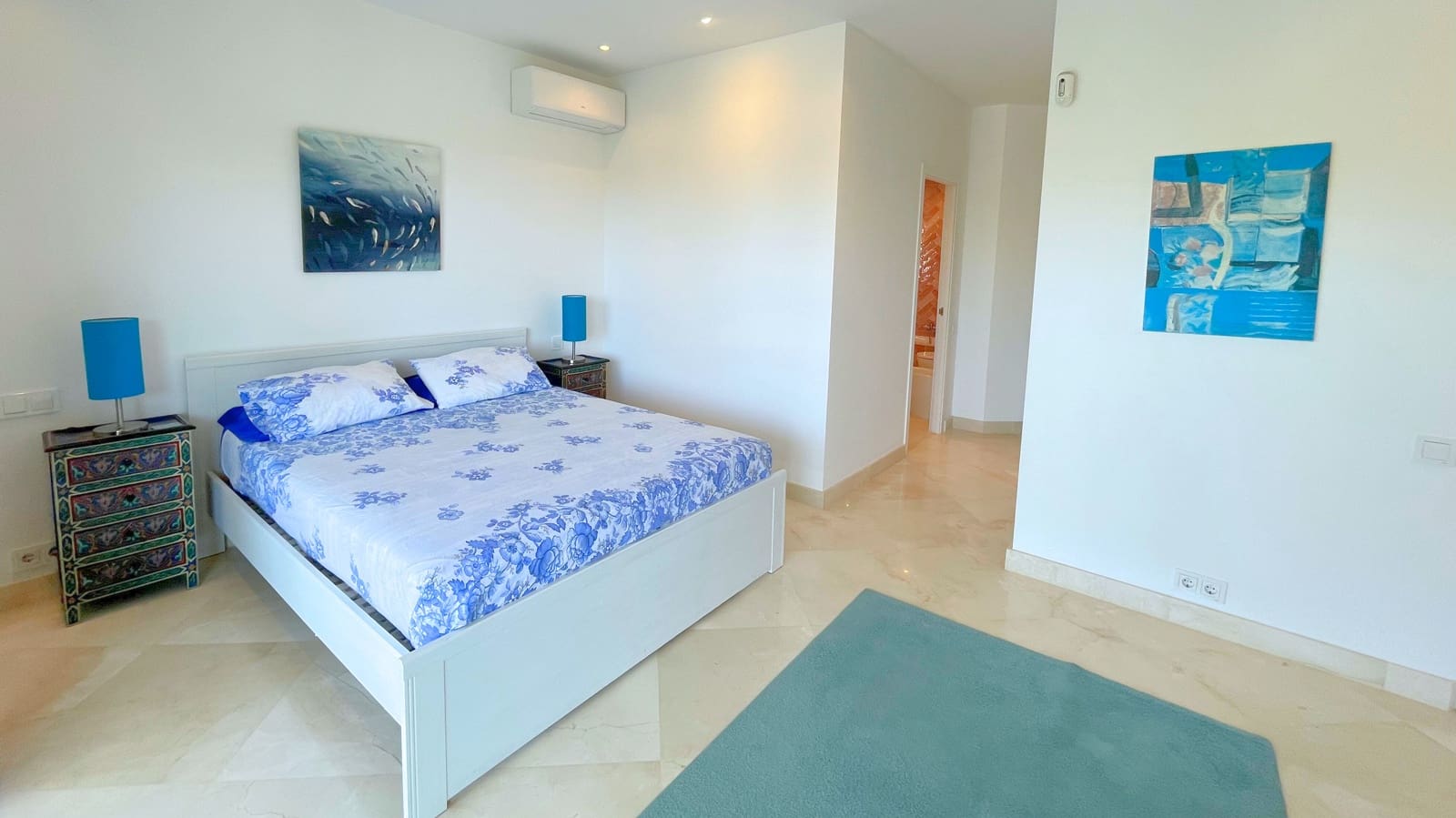 Chalet de 5 habitaciones en El Rosario en venta con piscina garaje - 2.995.000 € (Ref: 9709117)