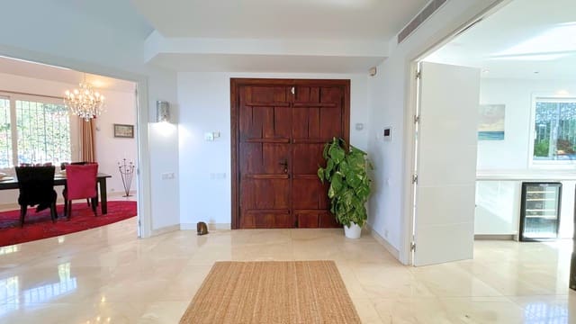 5 camera da letto Villa in vendita in El Rosario, Marbella con piscina garage - 2.995.000 € (Rif: 9709117)