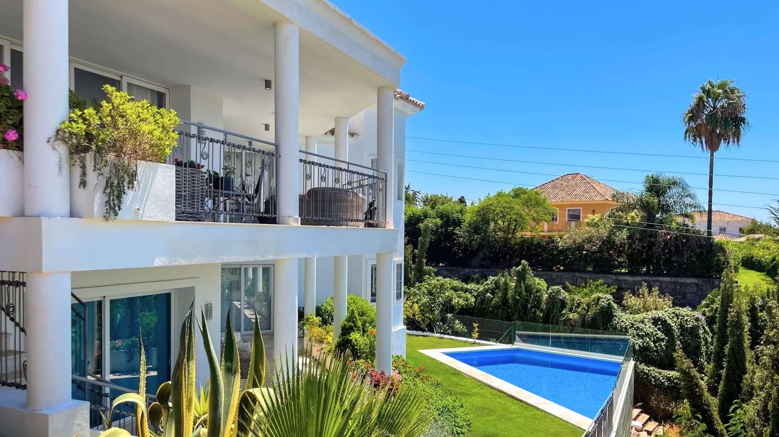 Chalet de 5 habitaciones en El Rosario en venta con piscina garaje - 2.995.000 € (Ref: 9709117)