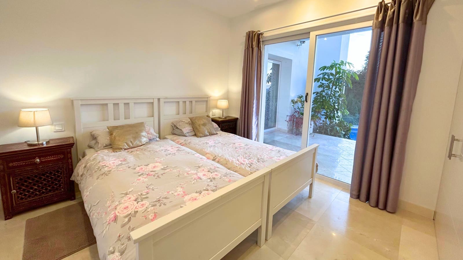 Chalet de 5 habitaciones en El Rosario en venta con piscina garaje - 2.995.000 € (Ref: 9709117)