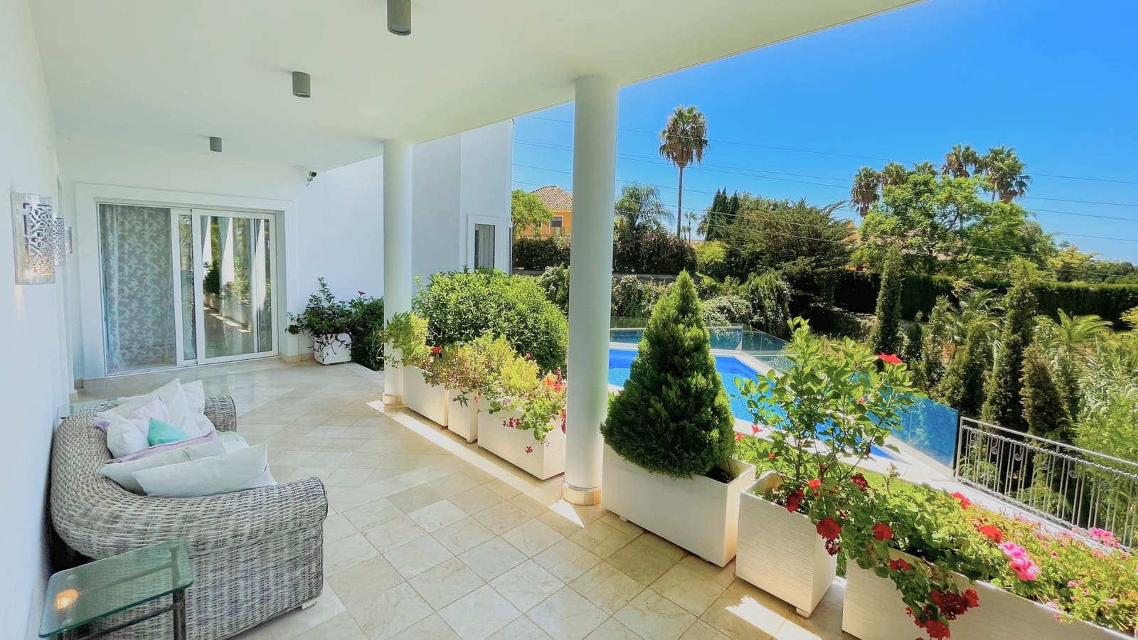 Chalet de 5 habitaciones en El Rosario en venta con piscina garaje - 2.995.000 € (Ref: 9709117)