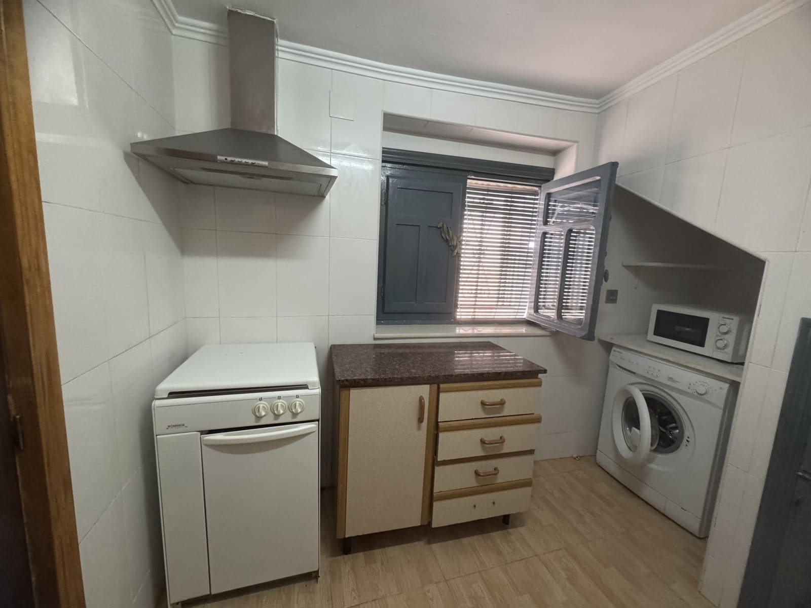 3 bedroom Villa for sale in Purchena - € 45,000 (Ref: 9836847)