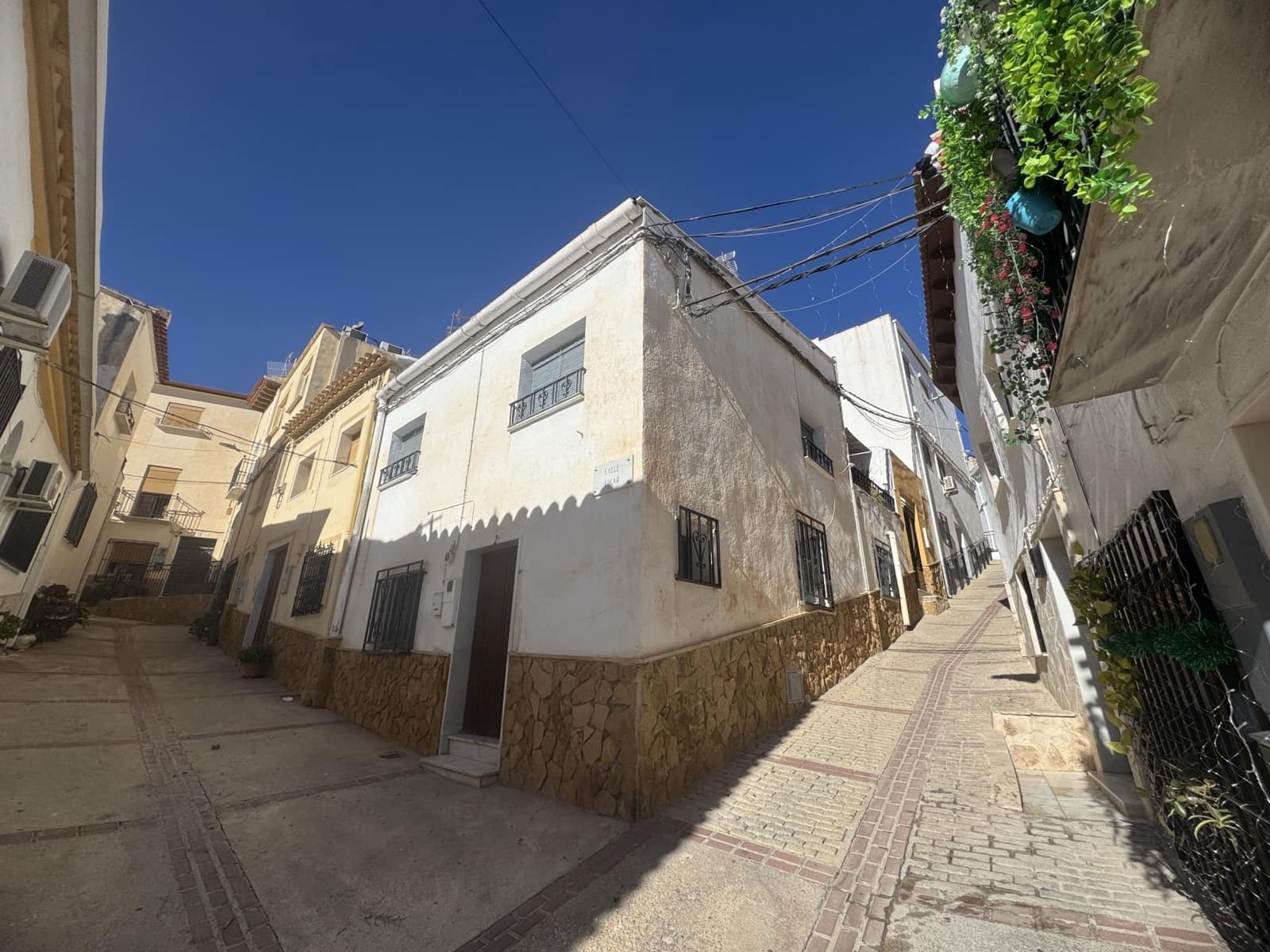 3 bedroom Villa for sale in Purchena - € 45,000 (Ref: 9836847)