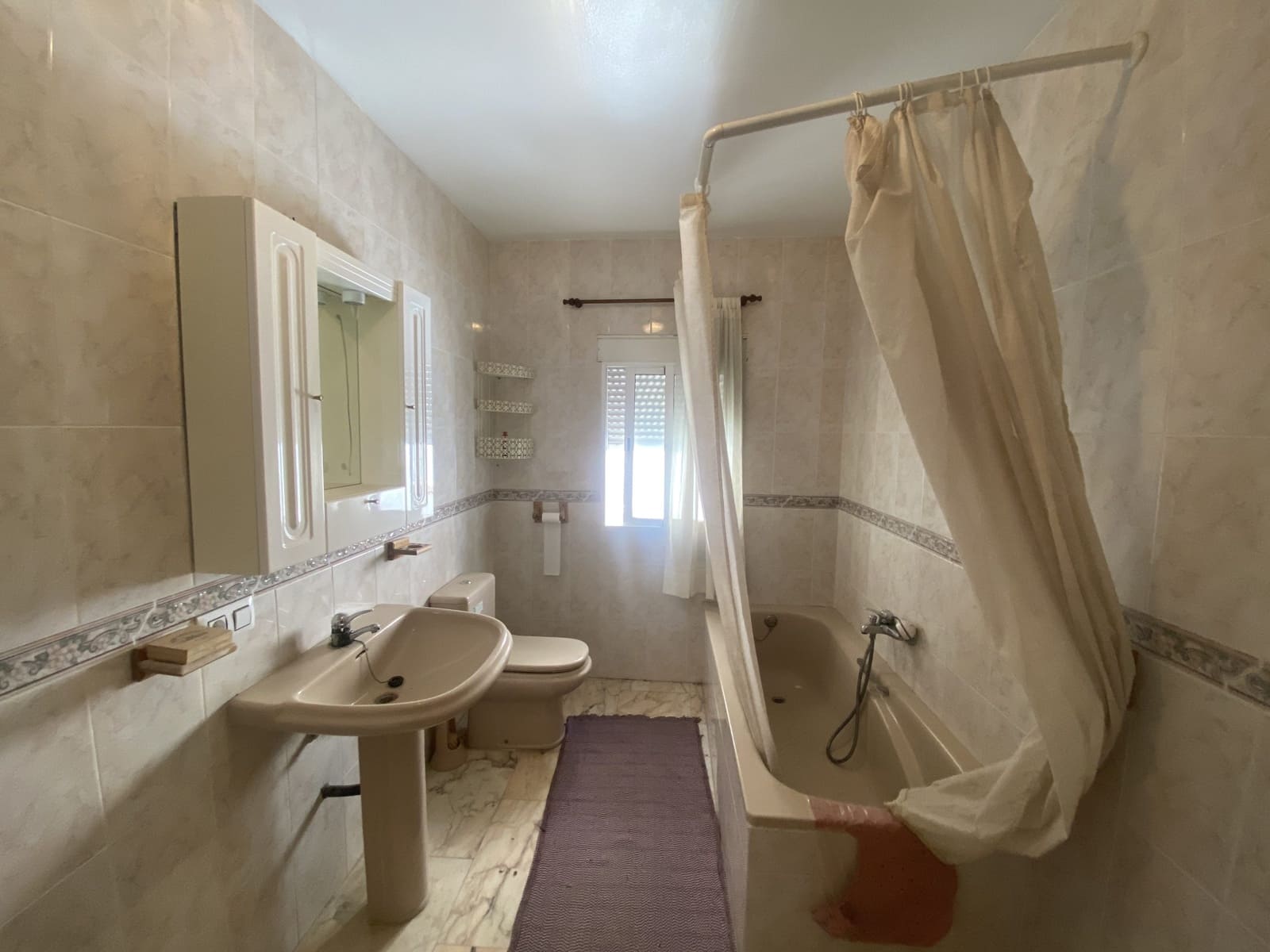 4 bedroom Villa for sale in Purchena - € 42,999 (Ref: 9836849)