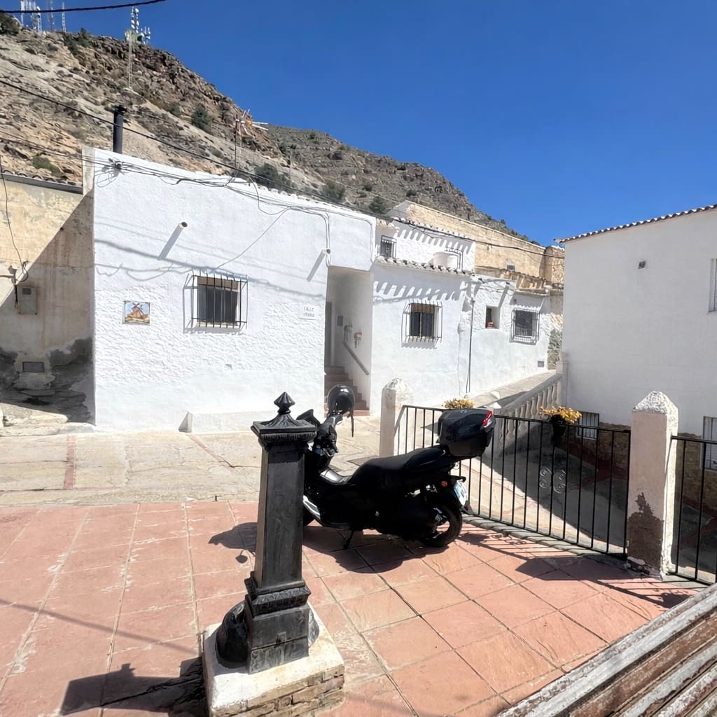 5 quarto Casa em Banda para venda em Somontin - 119 995 € (Ref: 9836852)