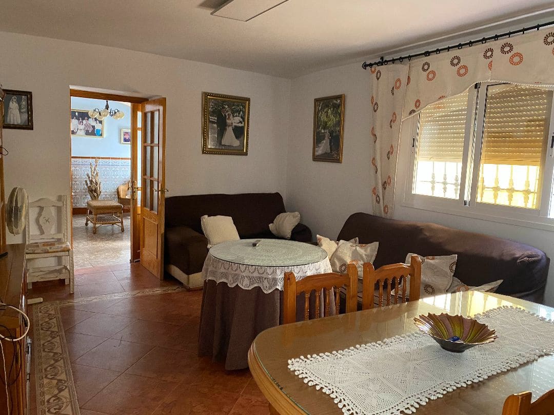 8 chambre Villa/Maison à vendre à Purchena - 154 995 € (Ref: 9836862)
