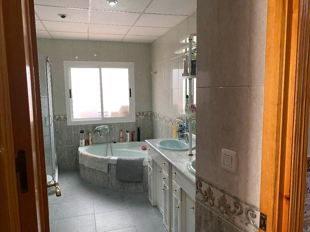 8 chambre Villa/Maison à vendre à Purchena - 154 995 € (Ref: 9836862)