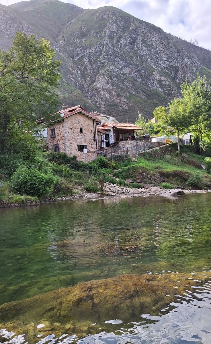 2 bedroom Finca/Country House for sale in Parres - € 285,000 (Ref: 9713388)