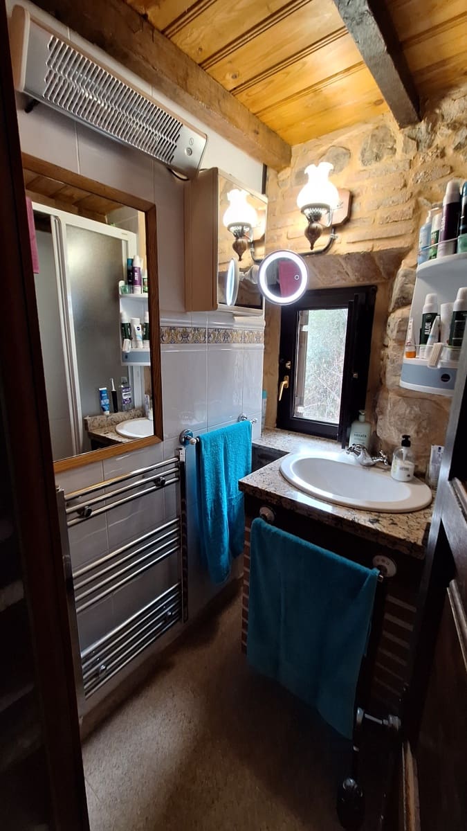 2 bedroom Finca/Country House for sale in Parres - € 285,000 (Ref: 9713388)