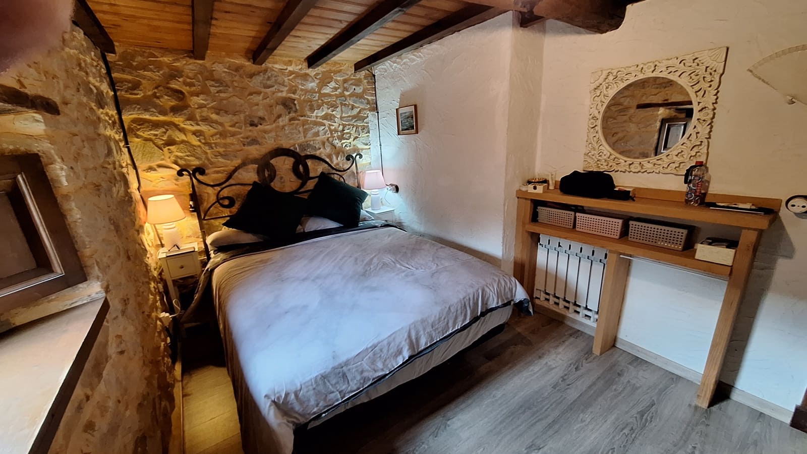 2 bedroom Finca/Country House for sale in Parres - € 285,000 (Ref: 9713388)