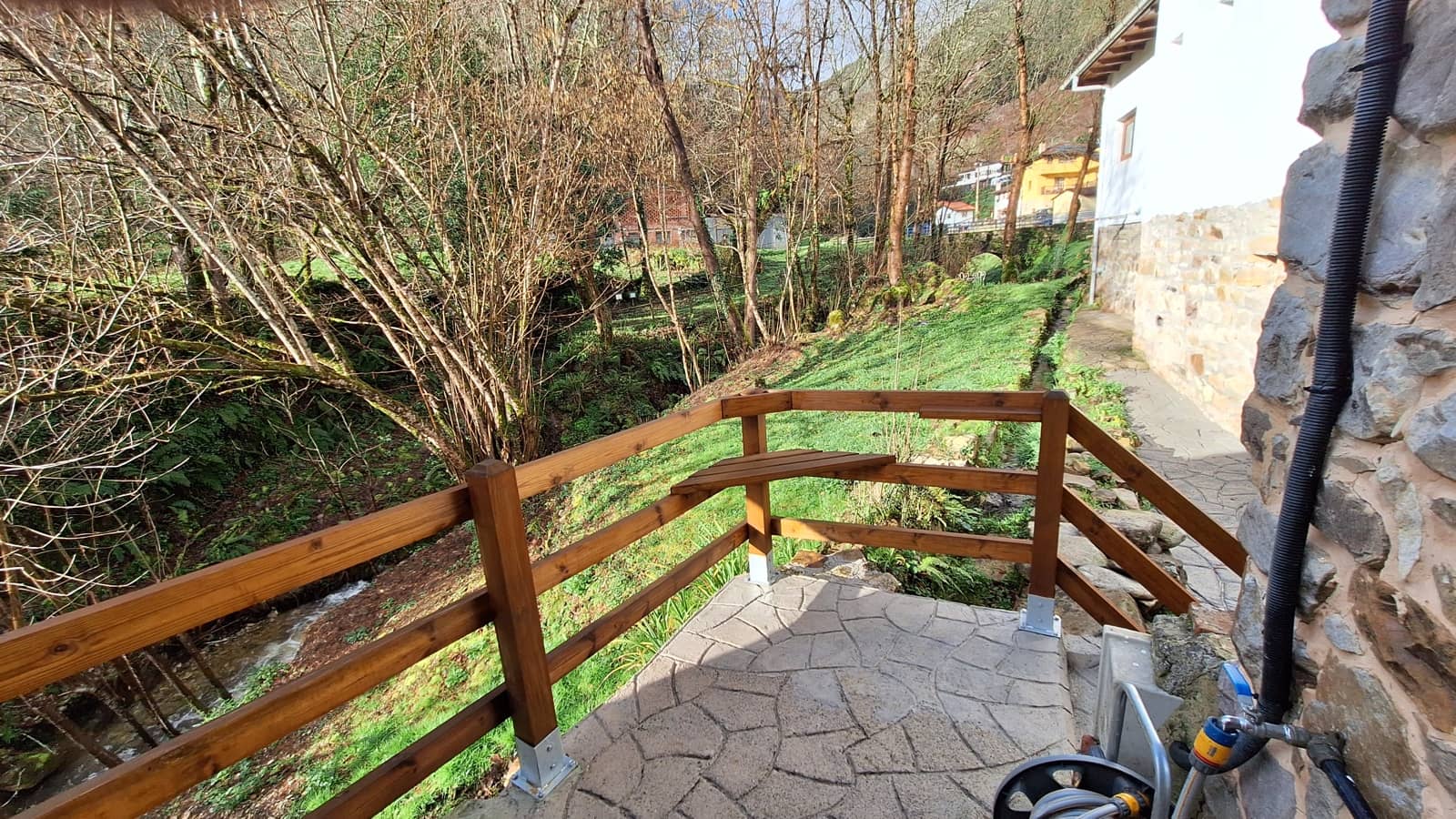 2 bedroom Finca/Country House for sale in Parres - € 285,000 (Ref: 9713388)