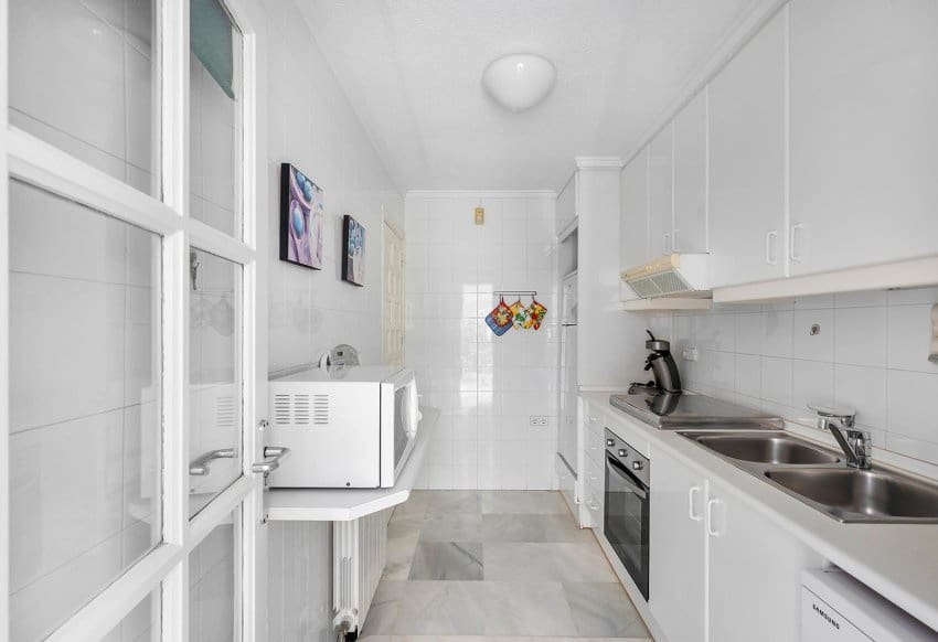 3 soveværelse Villa til salg i Torrevieja med swimmingpool garage - € 595.000 (Ref: 10029556)
