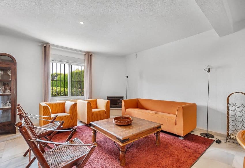 3 soveværelse Villa til salg i Torrevieja med swimmingpool garage - € 595.000 (Ref: 10029556)