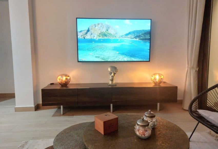 Apartamento de 2 habitaciones en Torrevieja en venta con piscina garaje - 300.000 € (Ref: 10029557)
