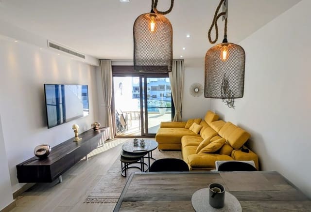 Apartamento de 2 habitaciones en Los Balcones - Los Altos, Torrevieja en venta con piscina garaje - 300.000 € (Ref: 10029557)
