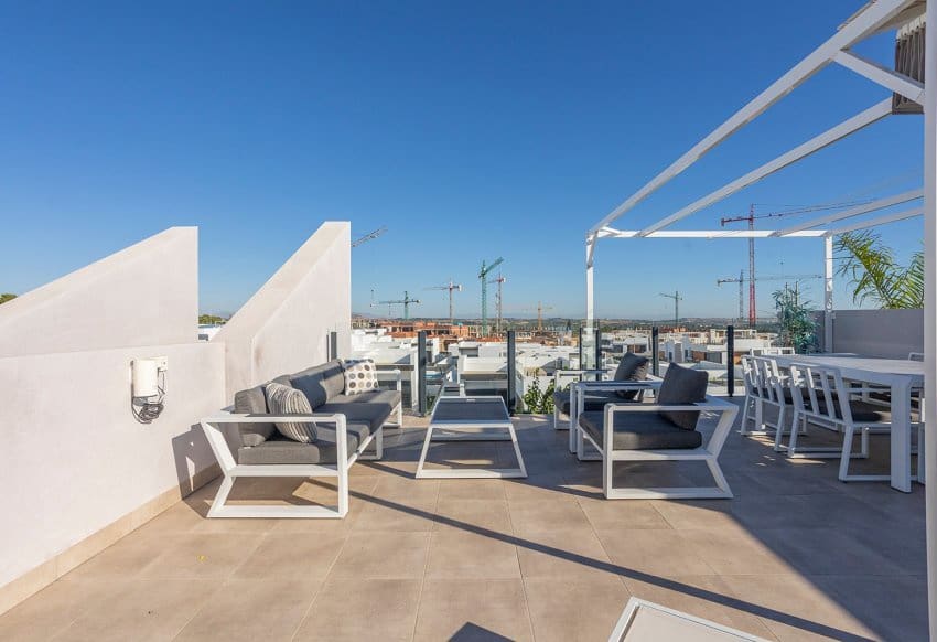 2 soveværelse Lejlighed til salg i San Miguel de Salinas med swimmingpool - € 245.000 (Ref: 10177666)