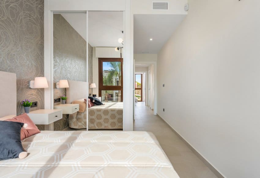 3 soveværelse Bungalow til salg i Torrevieja med swimmingpool - € 305.000 (Ref: 9773444)