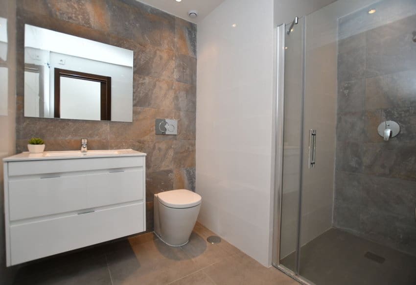 2 sovrum Bungalow till salu i San Miguel de Salinas med pool - 273 800 € (Ref: 9773446)