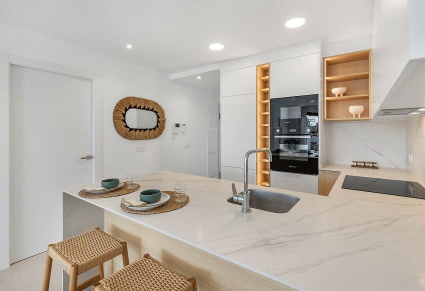 2 slaapkamer Appartement te koop in Los Alcazares met zwembad - € 319.900 (Ref: 9773449)