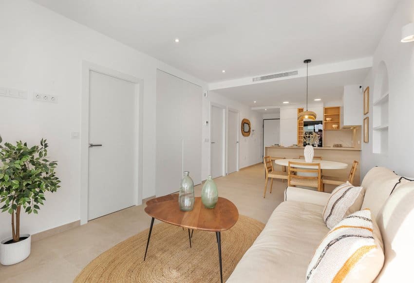 2 slaapkamer Appartement te koop in Los Alcazares met zwembad - € 319.900 (Ref: 9773449)