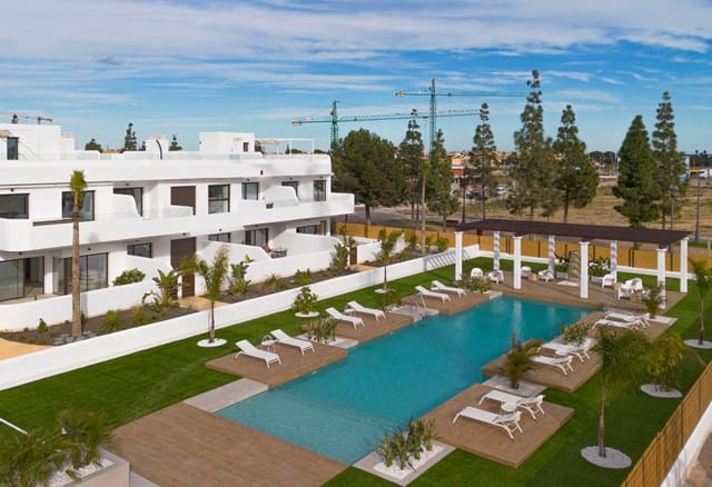 2 slaapkamer Appartement te koop in Las Lomas de Rame - Bahía Bella, Los Alcázares met zwembad - € 319.900 (Ref: 9773449)