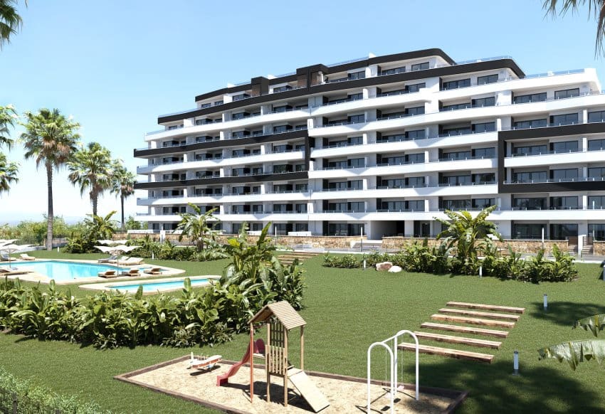 2 Zimmer Apartment zu verkaufen in San Miguel de Salinas mit Pool - 224.000 € (Ref: 9773450)