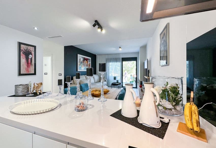 2 slaapkamer Appartement te koop in Pilar de la Horadada met zwembad - € 299.950 (Ref: 9773451)