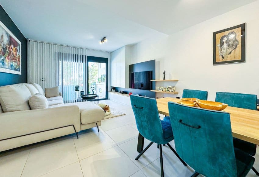 2 slaapkamer Appartement te koop in Pilar de la Horadada met zwembad - € 299.950 (Ref: 9773451)