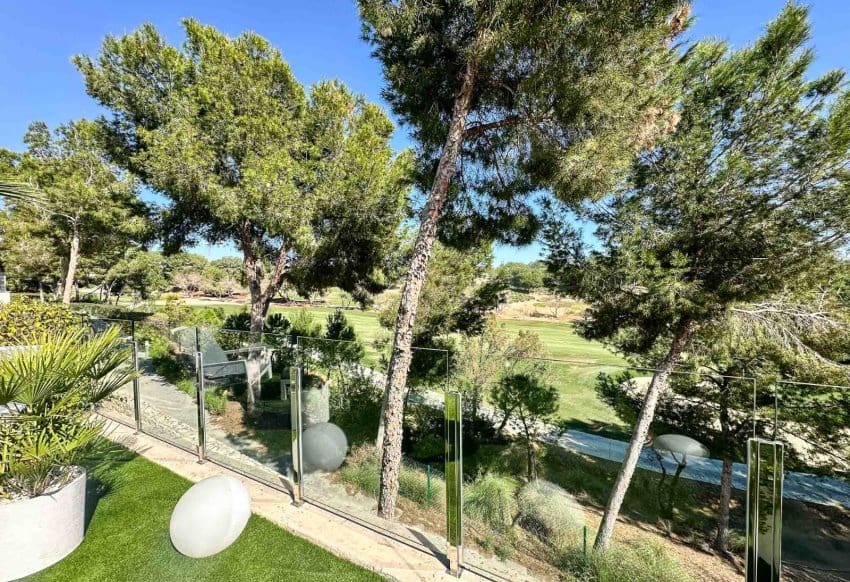 2 slaapkamer Appartement te koop in Pilar de la Horadada met zwembad - € 299.950 (Ref: 9773451)