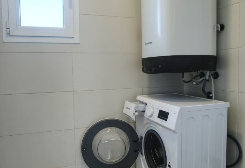 2 chambre Appartement à vendre à Guardamar del Segura avec piscine garage - 295 000 € (Ref: 9773452)