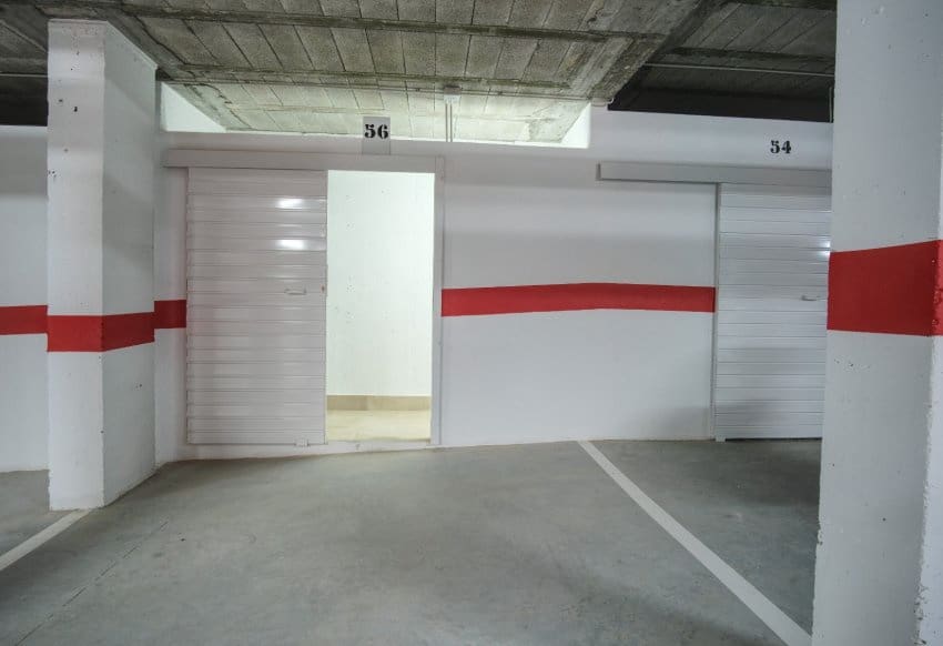 2 chambre Appartement à vendre à Guardamar del Segura avec piscine garage - 295 000 € (Ref: 9773452)