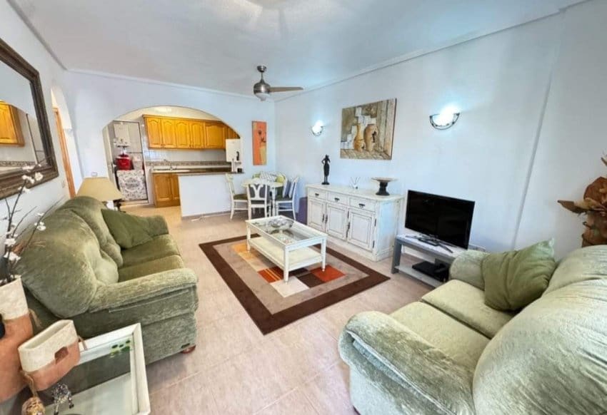 2 makuuhuone Huoneisto myytävänä paikassa Villamartin mukana uima-altaan - 165 000 € (Ref: 9773453)