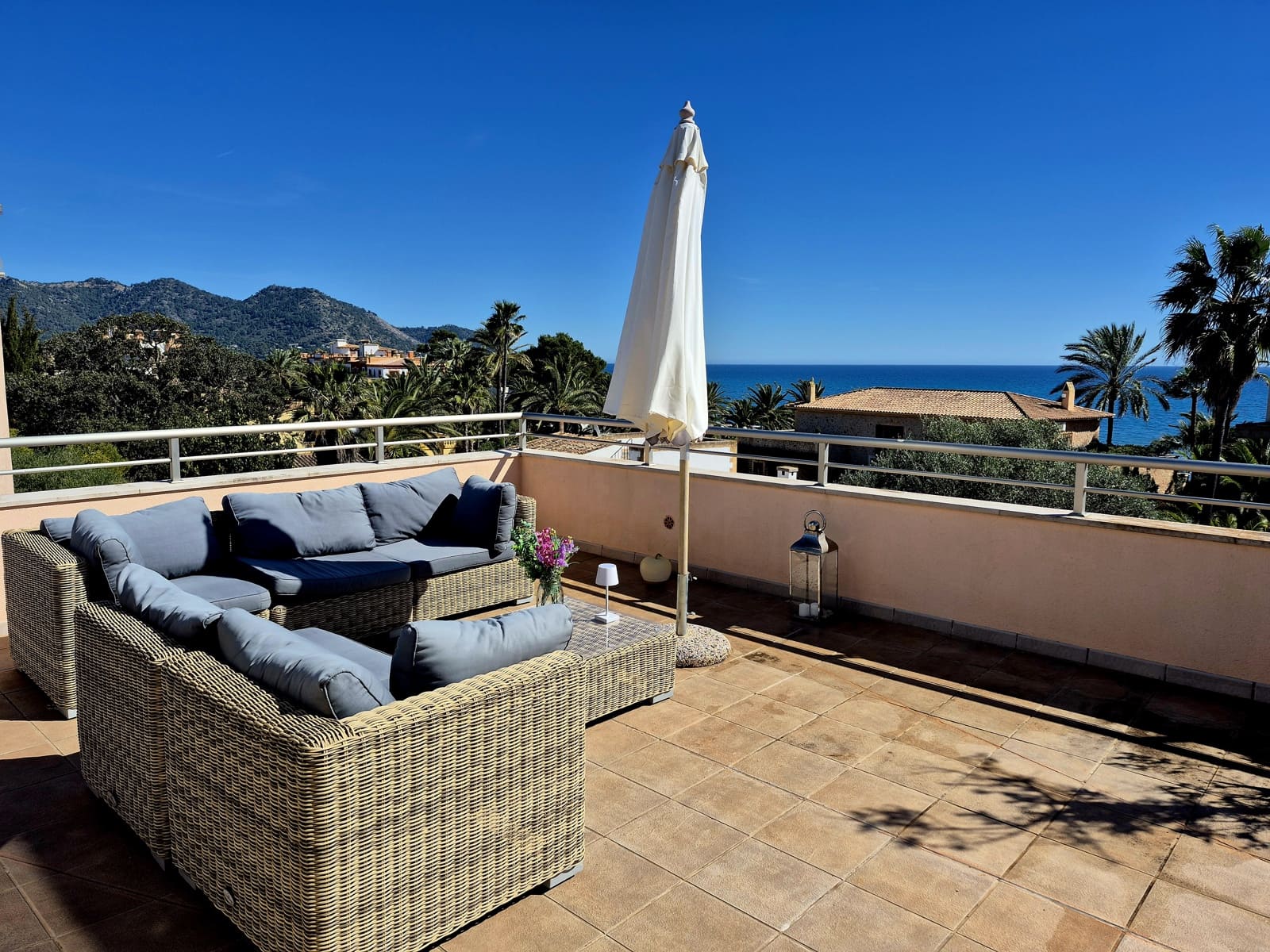 4 bedroom Penthouse for sale in Son Servera with garage - € 755,000 (Ref: 9723833)