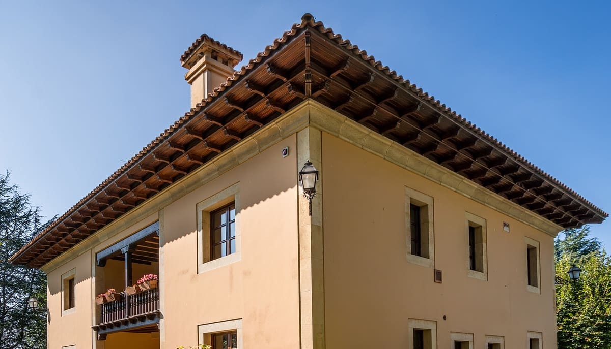 7 bedroom Villa for sale in Siero with pool garage - € 1,750,000 (Ref: 9735374)