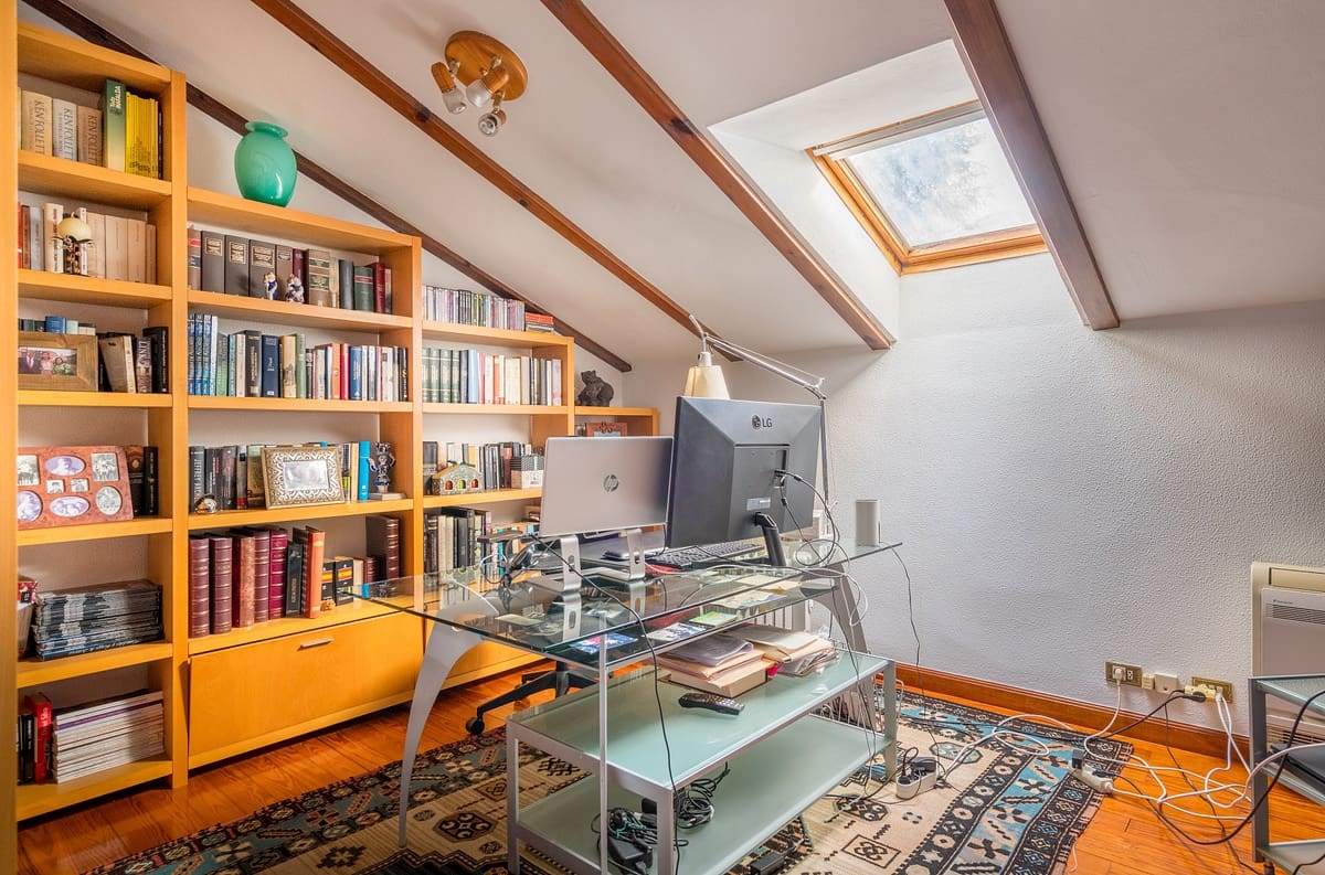 7 bedroom Villa for sale in Siero with pool garage - € 1,750,000 (Ref: 9735374)