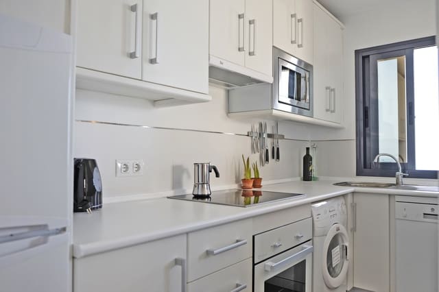 1 slaapkamer Strandappartement te koop in El Morche, Torrox - € 229.000 (Ref: 9736116)