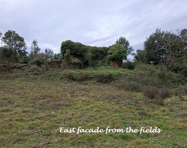 Ruine zu verkaufen in Cruïlles Monells i Sant Sadurní de I'Heura - 220.000 € (Ref: 9734150)