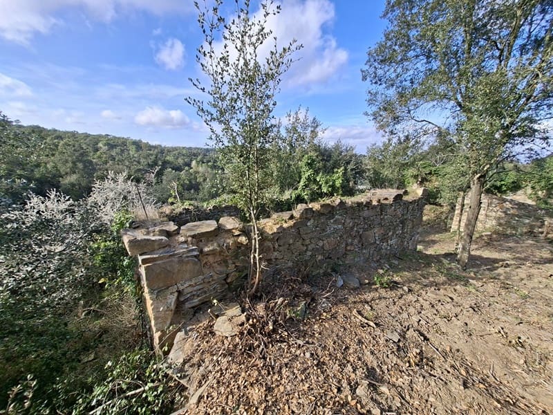 Ruine zu verkaufen in Cruilles Monells i Sant Sadurni de I'Heura - 220.000 € (Ref: 9734150)