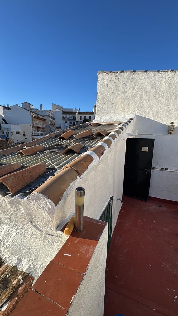 3 bedroom Terraced Villa for sale in Ronda - € 229,000 (Ref: 9889502)