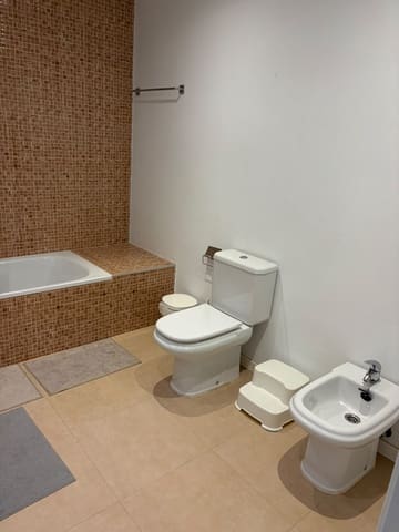Adosado de 4 habitaciones en Alhaurín de la Torre en venta con piscina garaje - 479.990 € (Ref: 9890697)