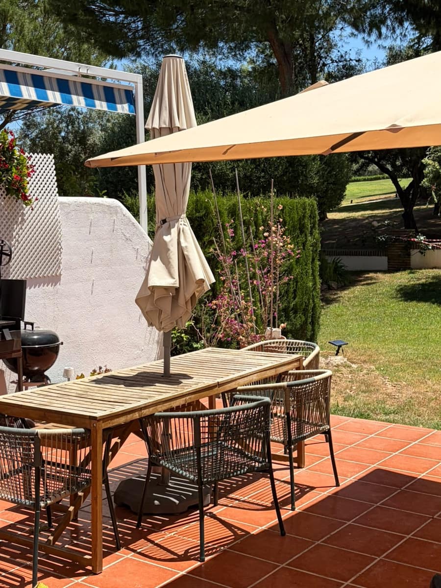 4 Zimmer Reihenhaus zu verkaufen in Alhaurin de la Torre mit Pool Garage - 479.990 € (Ref: 9890697)