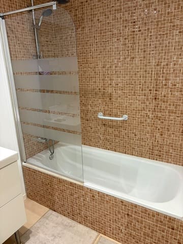 Adosado de 4 habitaciones en Alhaurín de la Torre en venta con piscina garaje - 479.990 € (Ref: 9890697)