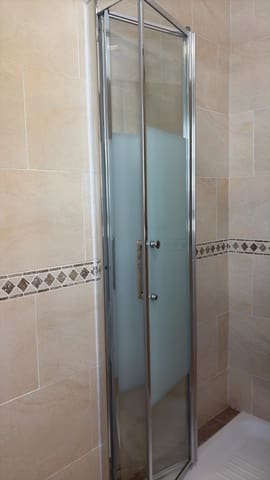 3 soverom Villa til salgs i Málaga by med svømmebasseng garasje - € 479 990 (Ref: 9964020)
