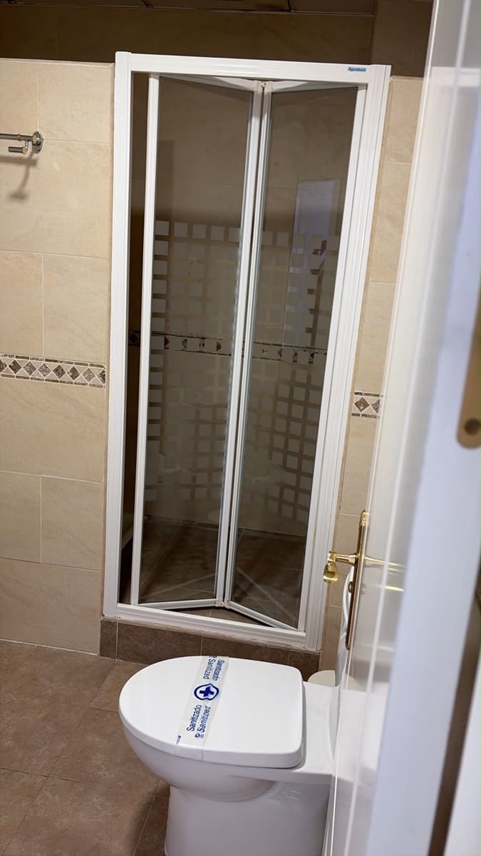 3 soverom Villa til salgs i Malaga by med svømmebasseng garasje - € 479 990 (Ref: 9964020)