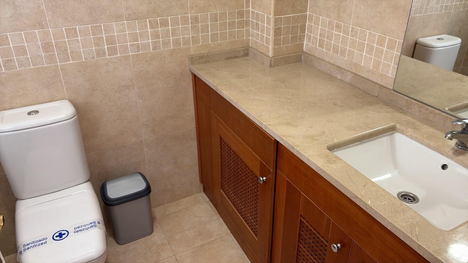 3 soverom Villa til salgs i Malaga by med svømmebasseng garasje - € 479 990 (Ref: 9964020)