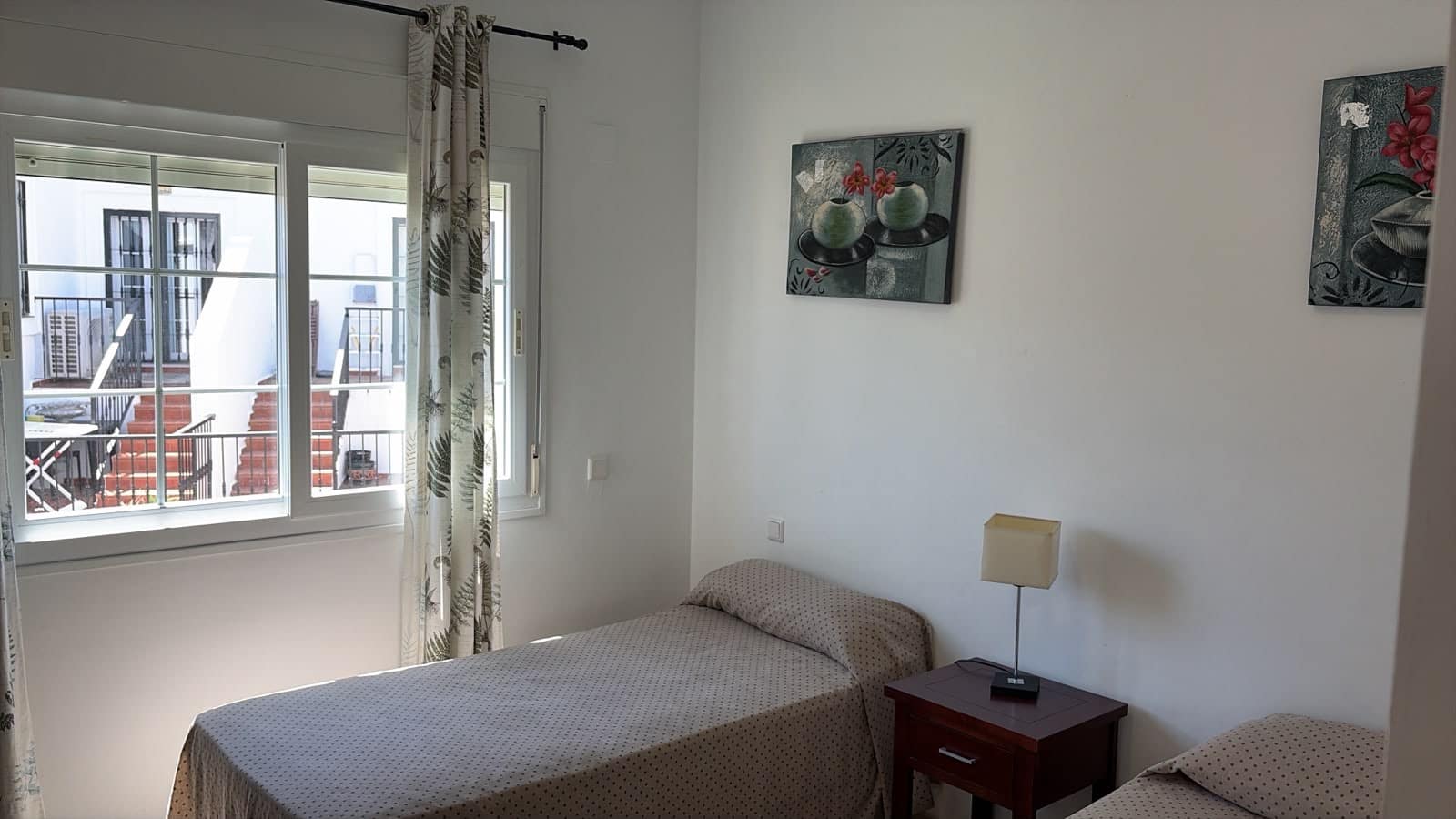 3 soverom Villa til salgs i Malaga by med svømmebasseng garasje - € 479 990 (Ref: 9964020)